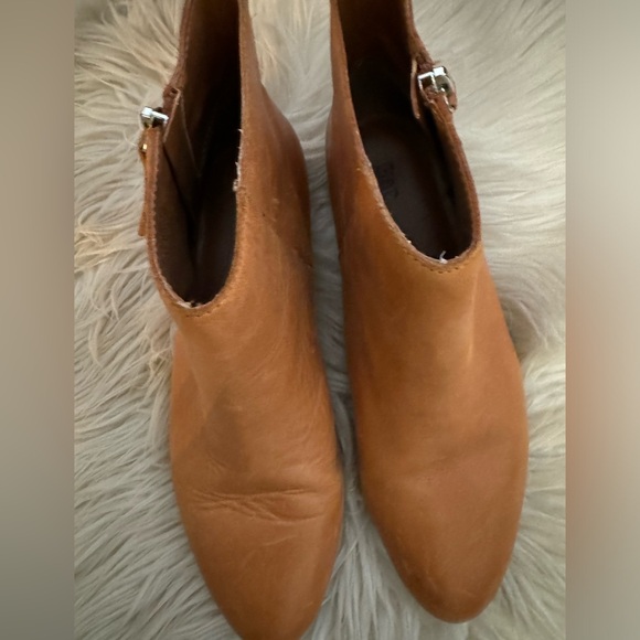 Gap Cognac Leather Booties Sz 7 - Picture 2 of 9